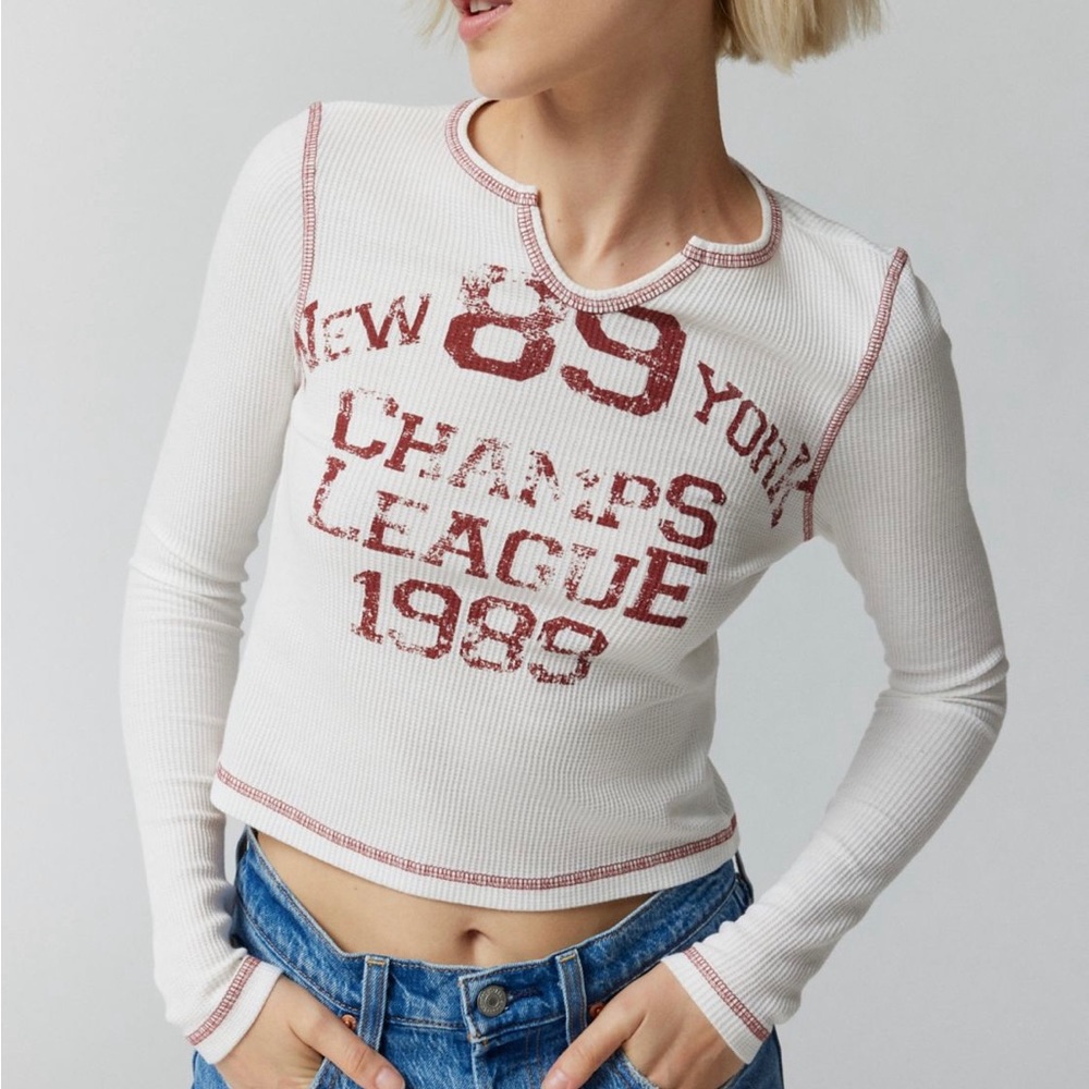 Urban Outfitters Cropped Thermal - XL but fits more like a Small